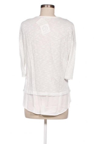 Damen Shirt Stradivarius, Größe S, Farbe Weiß, Preis € 15,98