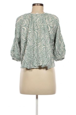 Дамска блуза Target, Размер M, Цвят Многоцветен, Цена 3,04 лв.