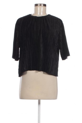 Γυναικεία μπλούζα Weekday, Μέγεθος M, Χρώμα Μαύρο, Τιμή 4,70 €