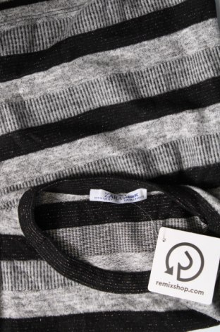 Damen Shirt Zara Trafaluc, Größe S, Farbe Mehrfarbig, Preis 3,19 €