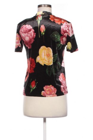 Дамска блуза Zara Trafaluc, Размер S, Цвят Многоцветен, Цена 3,00 лв.