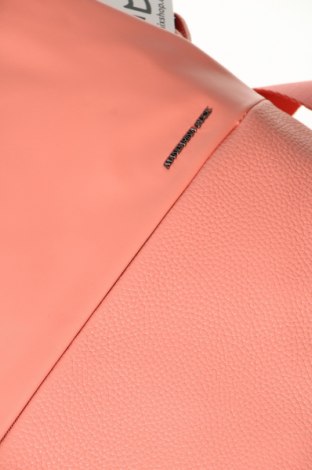 Дамска чанта Mandarina Duck, Цвят Розов, Цена 227,40 лв.