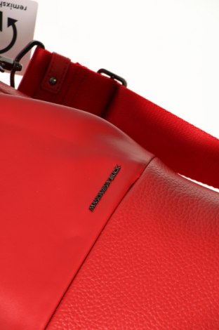 Дамска чанта Mandarina Duck, Цвят Червен, Цена 227,40 лв.