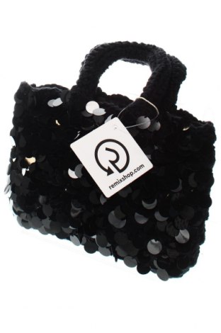 Дамска чанта Nannacay, Цвят Черен, Цена 260,10 лв.