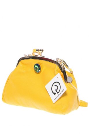 Дамска чанта Stefano Ghilardi, Цвят Жълт, Цена 335,20 лв.