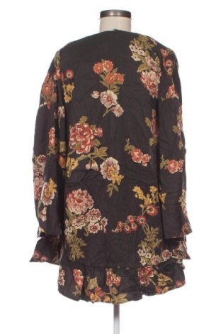 Дамска жилетка Zara, Размер XS, Цвят Многоцветен, Цена 4,05 лв.