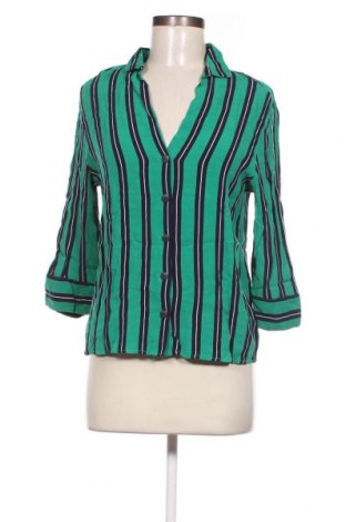 Γυναικείο πουκάμισο Bershka, Μέγεθος S, Χρώμα Πράσινο, Τιμή 3,09 €
