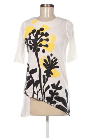 Γυναικείο t-shirt COMO UNA REGADERA, Μέγεθος S, Χρώμα Λευκό, Τιμή 11,14 €