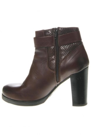 Damen Stiefeletten, Größe 37, Farbe Braun, Preis 73,13 €