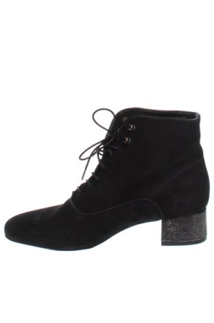 Damen Stiefeletten Andre, Größe 40, Farbe Schwarz, Preis 26,60 €