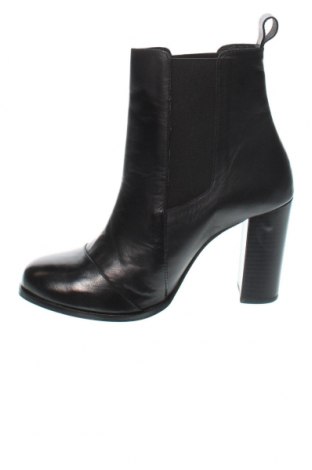 Botine de damă Apolina, Mărime 38, Culoare Negru, Preț 733,12 Lei