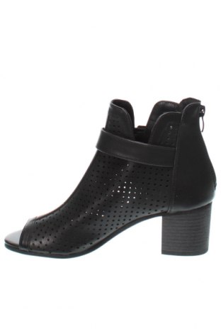 Dámské boty  Bata, Velikost 37, Barva Černá, Cena  1 116,00 Kč