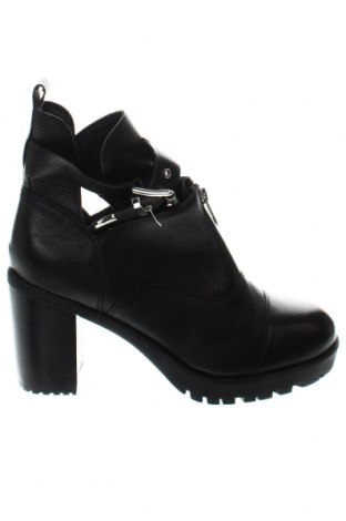 Dámské boty  Bronx, Velikost 41, Barva Černá, Cena  1 499,00 Kč