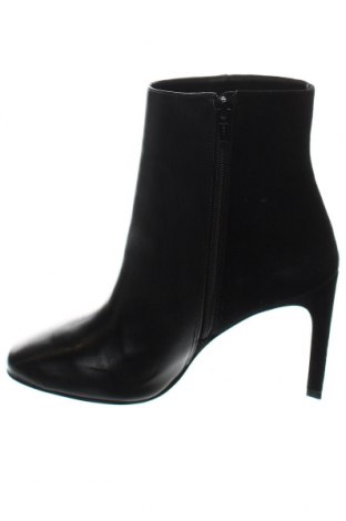 Botine de damă Cosmoparis, Mărime 37, Culoare Negru, Preț 514,47 Lei