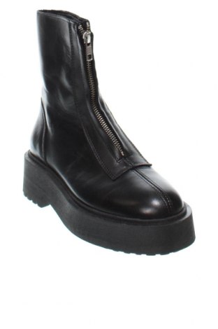 Botine de damă Edited, Mărime 37, Culoare Negru, Preț 565,79 Lei