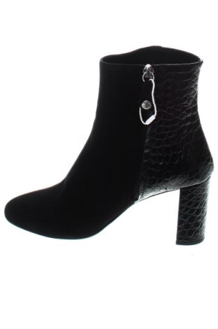 Botine de damă Geox, Mărime 38, Culoare Negru, Preț 871,71 Lei