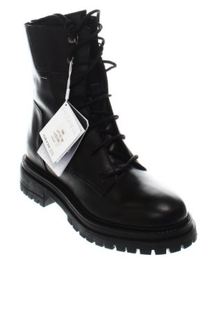 Botine de damă Geox, Mărime 38, Culoare Negru, Preț 636,35 Lei