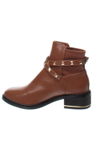 Botine de damă Head Over Heels, Mărime 37, Culoare Maro, Preț 115,13 Lei