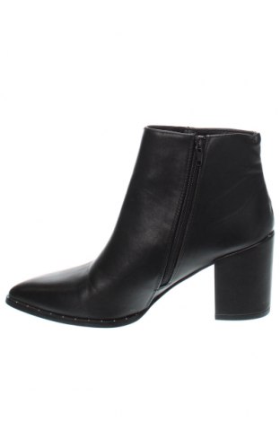 Botine de damă Hobb's, Mărime 40, Culoare Negru, Preț 155,79 Lei