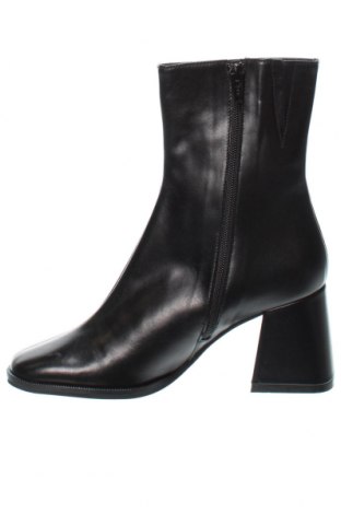 Damen Stiefeletten Jonak, Größe 37, Farbe Braun, Preis 159,22 €