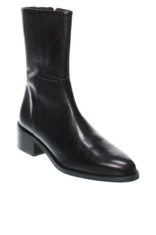 Botine de damă Jonak, Mărime 38, Culoare Negru, Preț 424,44 Lei