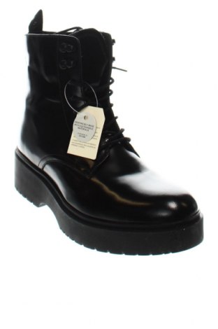 Botine de damă Levi's, Mărime 39, Culoare Negru, Preț 435,86 Lei