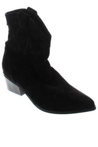 Dámské boty  MARQUIIZ, Velikost 39, Barva Černá, Cena  406,00 Kč