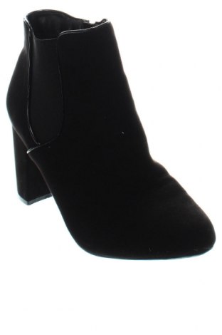 Dámské boty  New Look, Velikost 39, Barva Černá, Cena  409,00 Kč