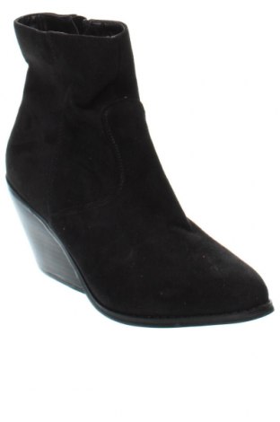 Botine de damă Oviesse, Mărime 37, Culoare Negru, Preț 68,39 Lei