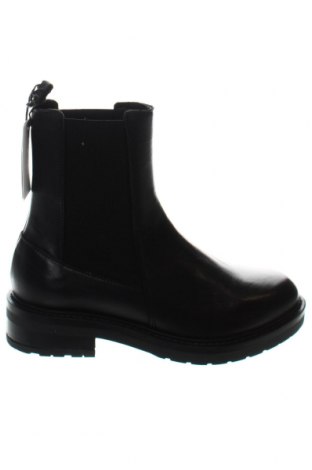 Dámské boty  Pavement, Velikost 36, Barva Černá, Cena  1 536,00 Kč