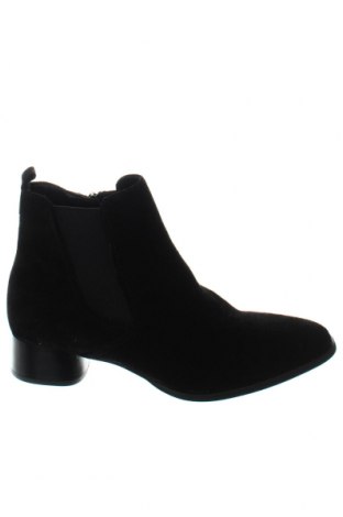 Botine de damă Tamaris, Mărime 37, Culoare Negru, Preț 339,47 Lei