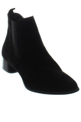 Botine de damă Tamaris, Mărime 37, Culoare Negru, Preț 565,79 Lei