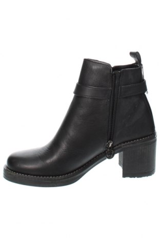 Botine de damă U.S. Polo Assn., Mărime 39, Culoare Negru, Preț 523,03 Lei