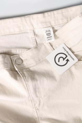 Damen Jeans, Größe XL, Farbe Beige, Preis 20,29 €