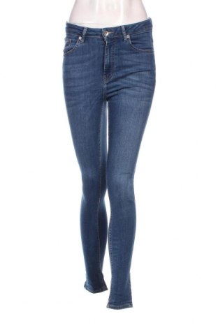 Dámske džínsy , Veľkosť M, Farba Modrá, Cena  4,77 €