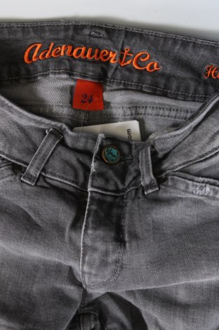 Damen Jeans Adenauer & Co, Größe XS, Farbe Grau, Preis 4,84 €
