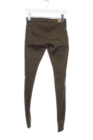 Damen Jeans Bershka, Größe XS, Farbe Grün, Preis € 15,62