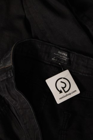 Damen Jeans Bershka, Größe XL, Farbe Schwarz, Preis 11,71 €