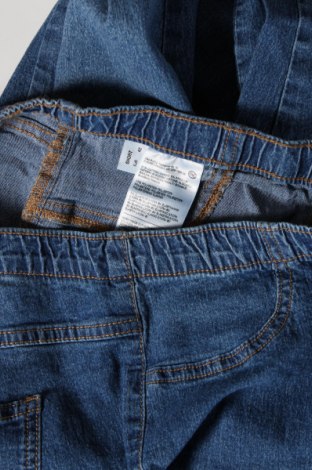 Dámské džíny  C&A, Velikost L, Barva Modrá, Cena  134,00 Kč
