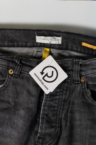 Damskie jeansy Easy Wear, Rozmiar M, Kolor Czarny, Cena 26,23 zł