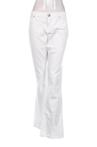 Дамски дънки Edc By Esprit, Размер XL, Цвят Бял, Цена 26,69 лв.