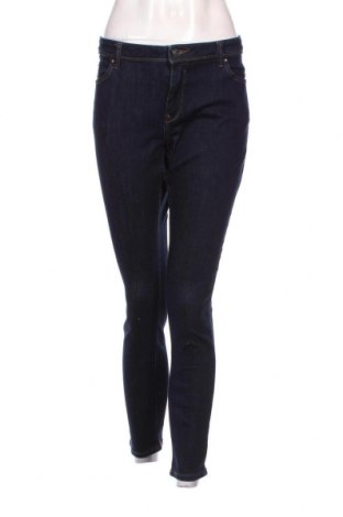 Γυναικείο Τζίν Edc By Esprit, Μέγεθος XL, Χρώμα Μπλέ, Τιμή 10,14 €