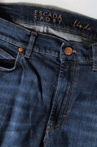 Damen Jeans Escada, Größe M, Farbe Blau, Preis € 59,94