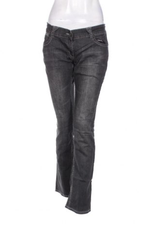Damen Jeans Gina, Größe M, Farbe Grau, Preis 10,09 €