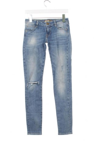 Damen Jeans Guess, Größe S, Farbe Blau, Preis € 25,70