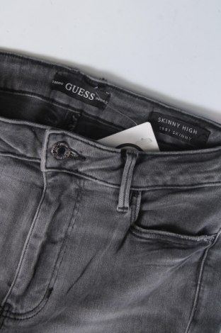 Damen Jeans Guess, Größe S, Farbe Grau, Preis € 88,66