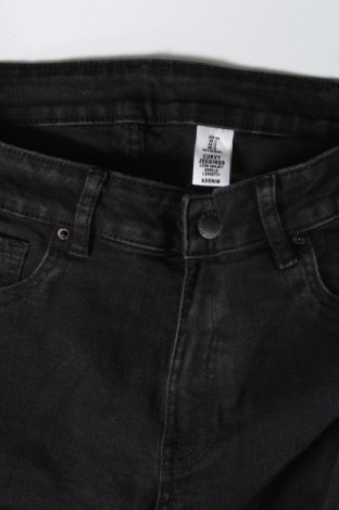 Damskie jeansy H&M, Rozmiar XL, Kolor Czarny, Cena 34,32 zł