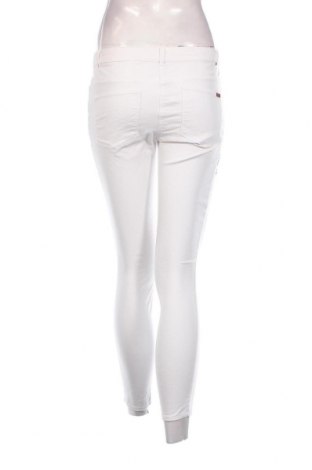 Γυναικείο Τζίν H&M, Μέγεθος M, Χρώμα Λευκό, Τιμή 6,67 €