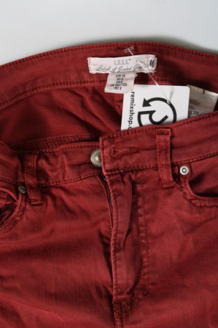 Damskie jeansy H&M L.O.G.G., Rozmiar M, Kolor Czerwony, Cena 31,34 zł