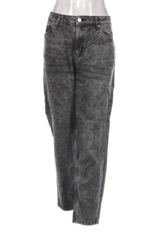 Damen Jeans Janina, Größe M, Farbe Grau, Preis € 6,05